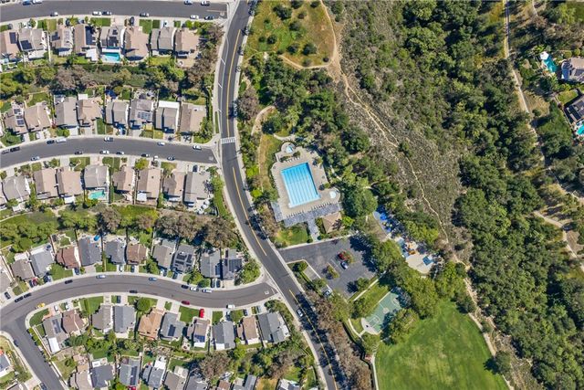 21122 Pennington Lane, Trabuco Canyon, CA 92679