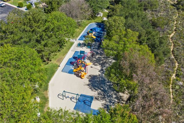 21122 Pennington Lane, Trabuco Canyon, CA 92679