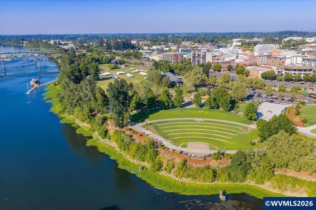341 Maple Hill Dr NW, Salem, OR 97304