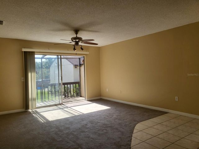 2721 HIDDEN LAKE BOULEVARD C, Sarasota, FL 34237