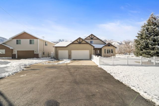 507 S 200 W, Wellsville, UT 84339