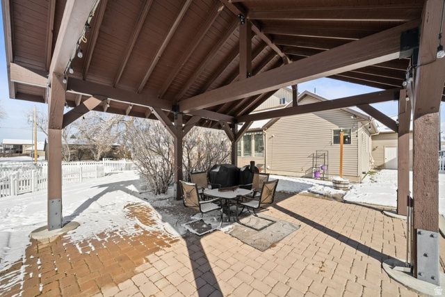 507 S 200 W, Wellsville, UT 84339