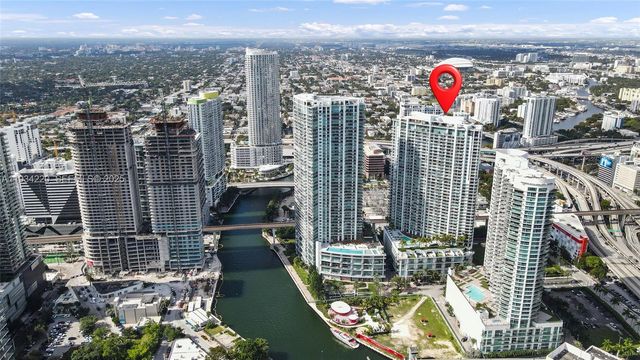 90 SW 3rd St 2109, Miami, FL 33130