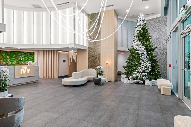 90 SW 3rd St 2109, Miami, FL 33130