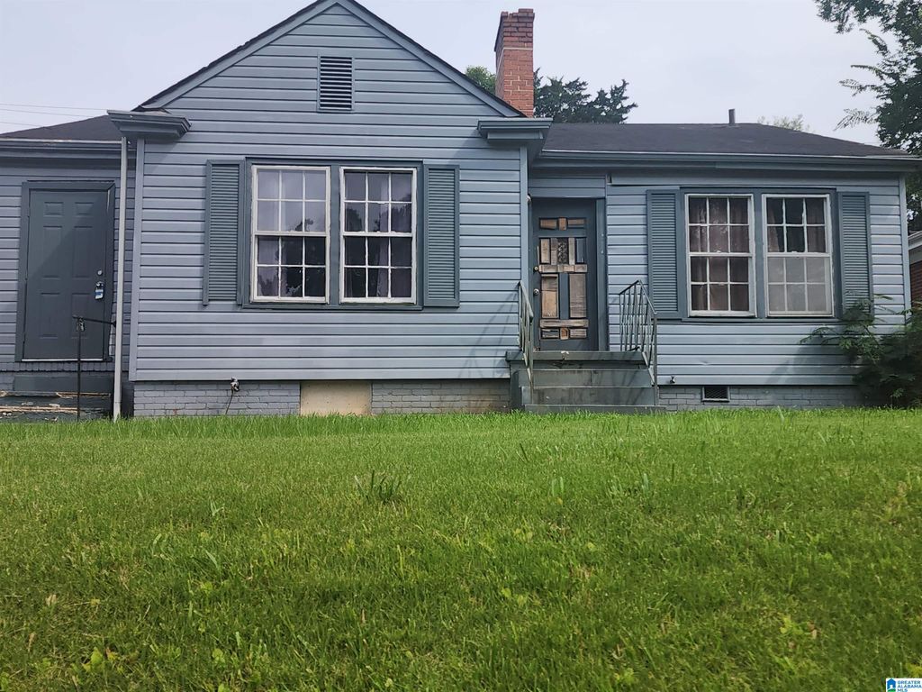 929 VALLEY ROAD PLACE, Birmingham, AL 35208