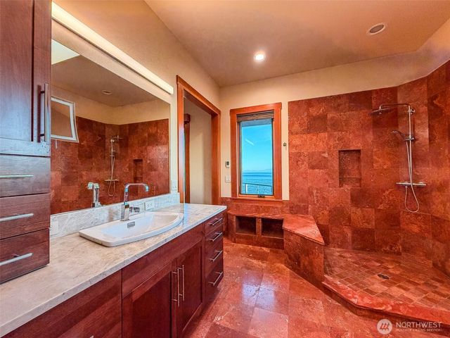 115 Clipper Way, Friday Harbor, WA 98250