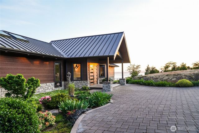 115 Clipper Way, Friday Harbor, WA 98250