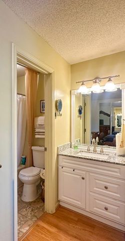 4664 S AMANDA OAKS CIR, Memphis, TN 38141