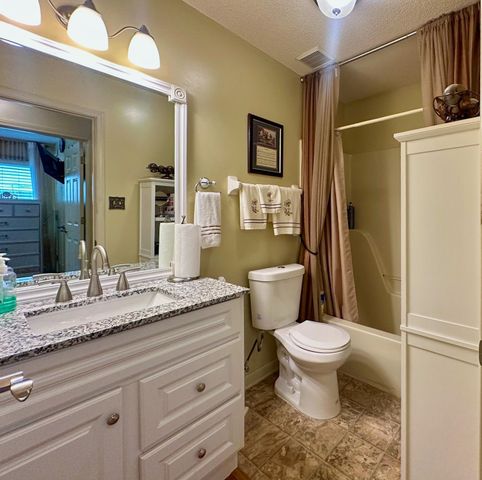 4664 S AMANDA OAKS CIR, Memphis, TN 38141