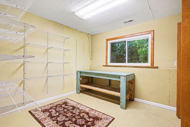 2922 Riley Ridge Road, Holland, MI 49424