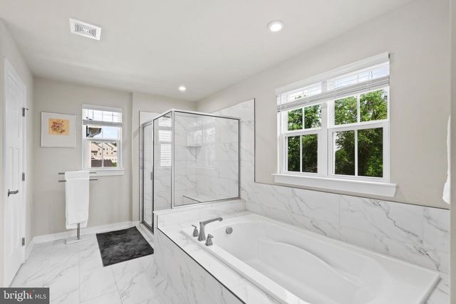 1024 MILES CT, Cheltenham, PA 19012