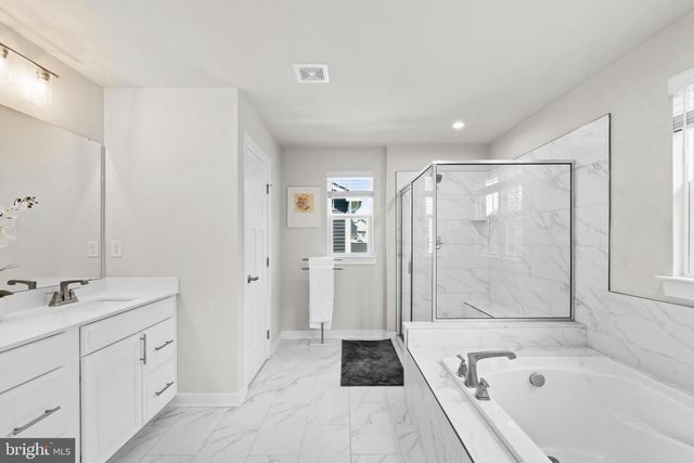 1024 MILES CT, Cheltenham, PA 19012