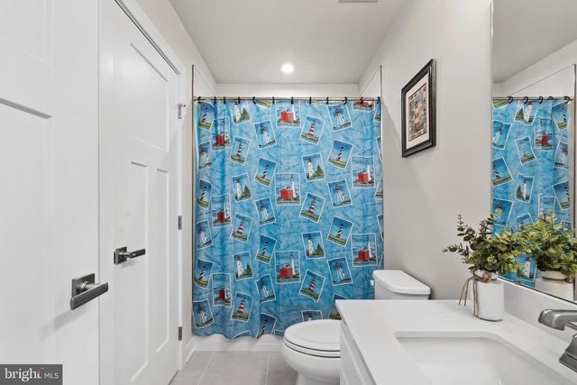 1024 MILES CT, Cheltenham, PA 19012
