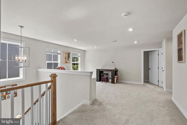 1024 MILES CT, Cheltenham, PA 19012