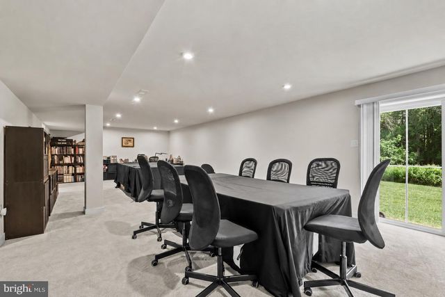 1024 MILES CT, Cheltenham, PA 19012