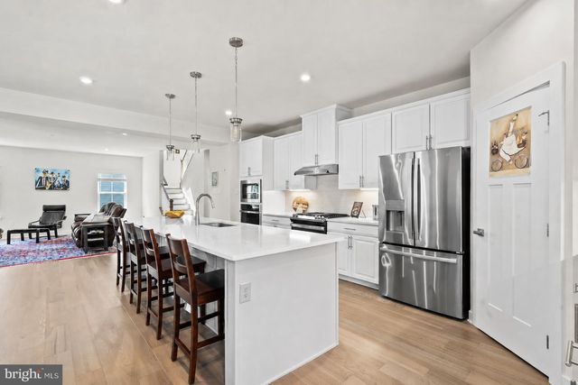 1024 MILES CT, Cheltenham, PA 19012