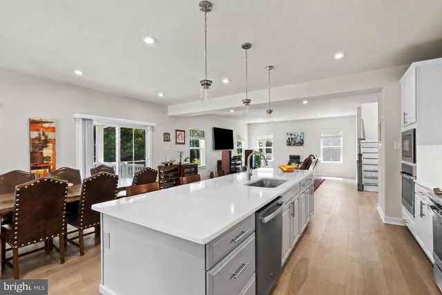 1024 MILES CT, Cheltenham, PA 19012