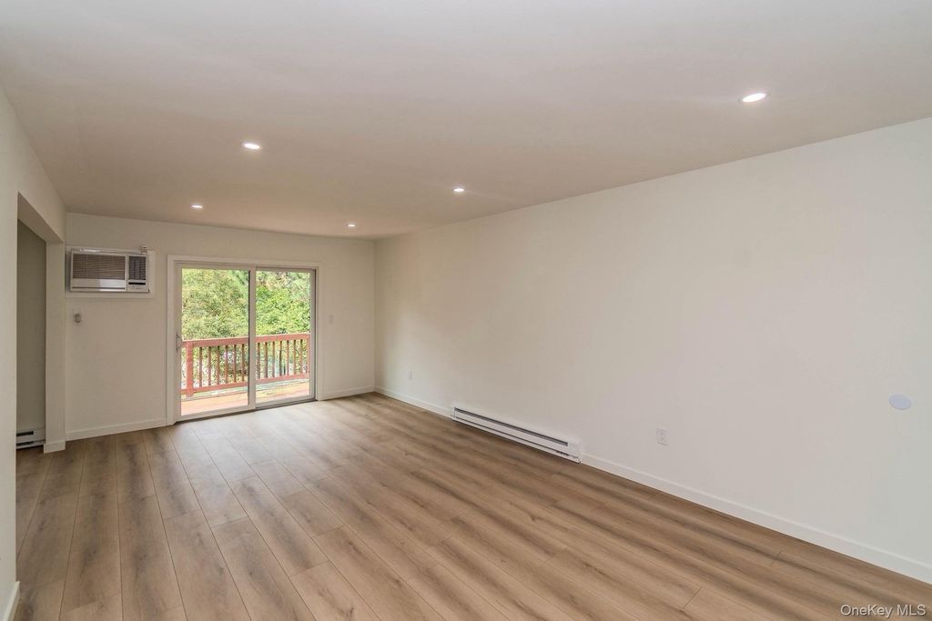 36 Richard Court, Pomona, NY 10970 — photo 5