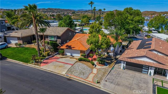 22470 Lighthouse Drive, Canyon Lake, CA 92587