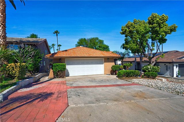 22470 Lighthouse Drive, Canyon Lake, CA 92587