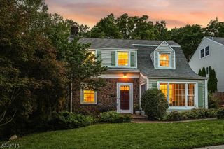 47 Fairview Ave, Glen Rock Boro, NJ 07452