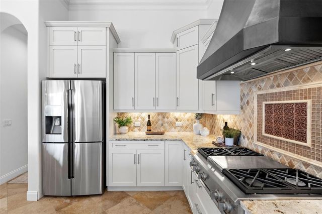 17214 BROADOAK DRIVE, Tampa, FL 33647