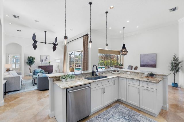 17214 BROADOAK DRIVE, Tampa, FL 33647