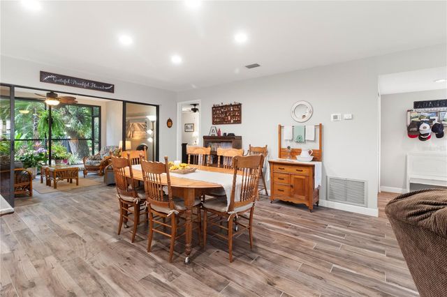 6064 FAIRWAY LANE 1512, Bradenton, FL 34210