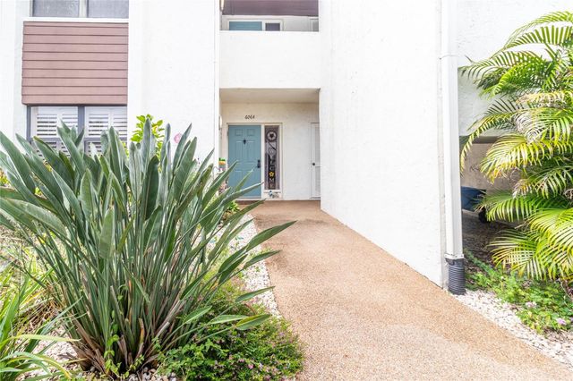 6064 FAIRWAY LANE 1512, Bradenton, FL 34210