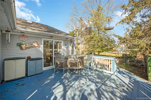 55 Amherst Drive, Massapequa, NY 11758