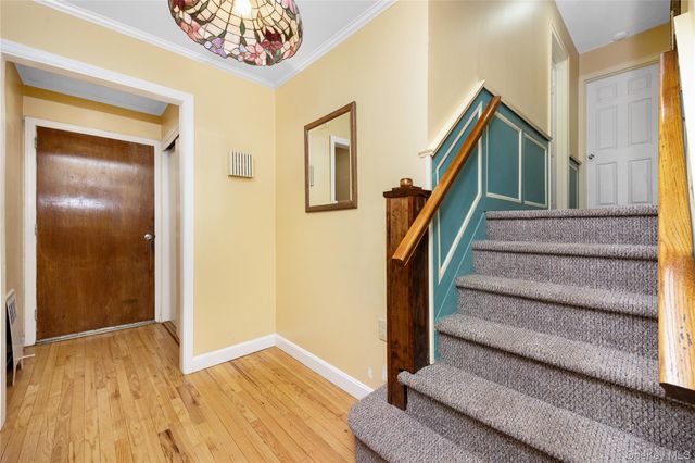 55 Amherst Drive, Massapequa, NY 11758