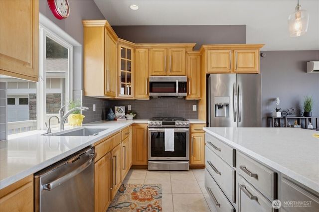 3216 Shelly Hill Road, Mount Vernon, WA 98274