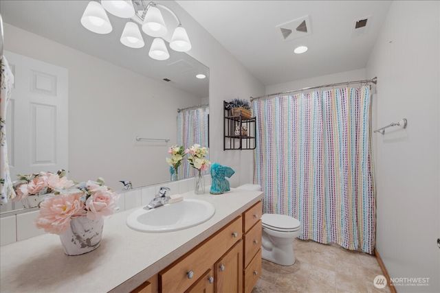3216 Shelly Hill Road, Mount Vernon, WA 98274