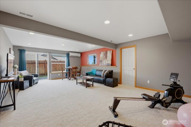 3216 Shelly Hill Road, Mount Vernon, WA 98274