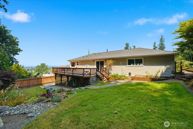 3216 Shelly Hill Road, Mount Vernon, WA 98274