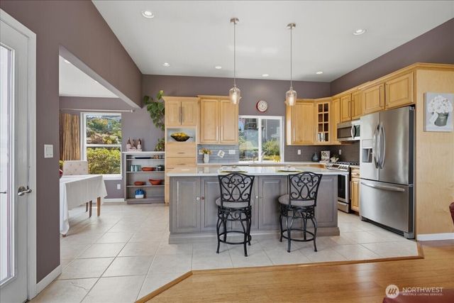 3216 Shelly Hill Road, Mount Vernon, WA 98274