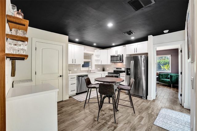 401 NE 49th Street, Fort Lauderdale, FL 33334