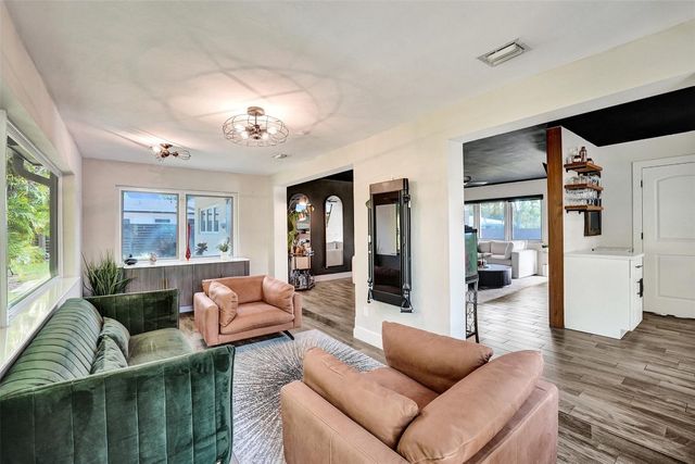 401 NE 49th Street, Fort Lauderdale, FL 33334