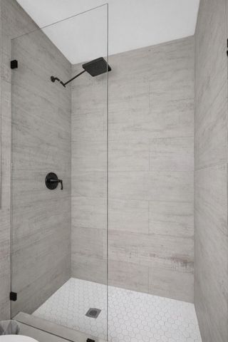 401 NE 49th Street, Fort Lauderdale, FL 33334