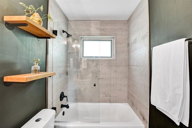 401 NE 49th Street, Fort Lauderdale, FL 33334