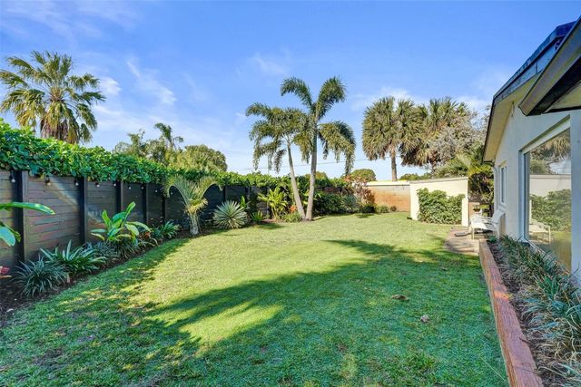 401 NE 49th Street, Fort Lauderdale, FL 33334