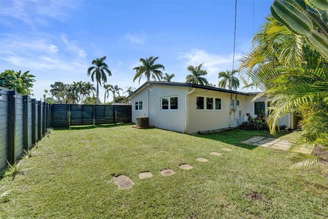 401 NE 49th Street, Fort Lauderdale, FL 33334