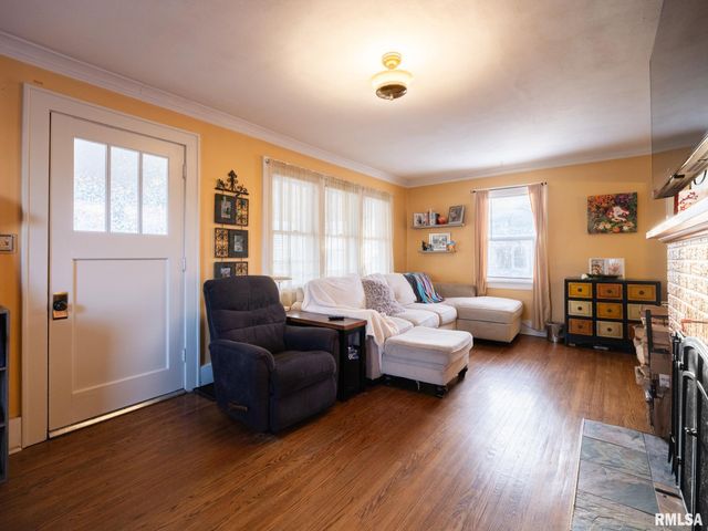 2815 W ROHMANN Avenue, West Peoria, IL 61604