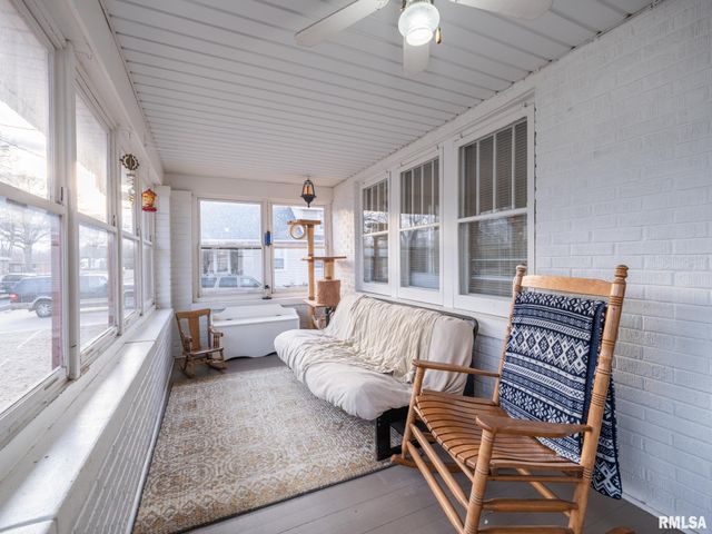 2815 W ROHMANN Avenue, West Peoria, IL 61604