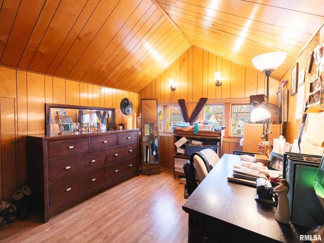 2815 W ROHMANN Avenue, West Peoria, IL 61604