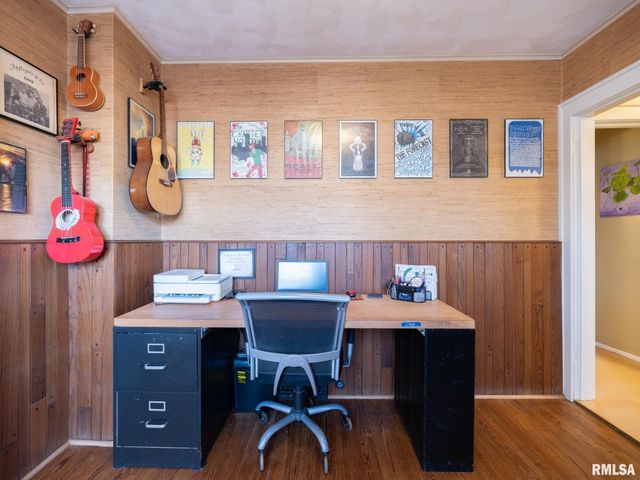 2815 W ROHMANN Avenue, West Peoria, IL 61604