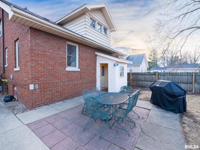 2815 W ROHMANN Avenue, West Peoria, IL 61604