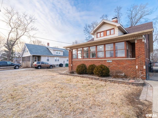 2815 W ROHMANN Avenue, West Peoria, IL 61604