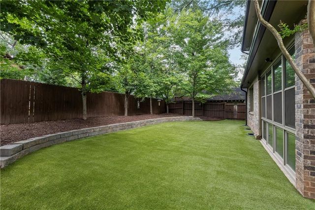 211 W Hill Street, Decatur, GA 30030