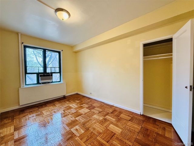 1576 Unionport Road 5F, Bronx, NY 10462